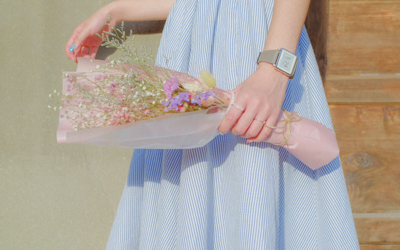 OL手錶穿搭｜種一朵花在手上吧 時尚知性都會電子錶「Epson Smart Canvas花漾系列」