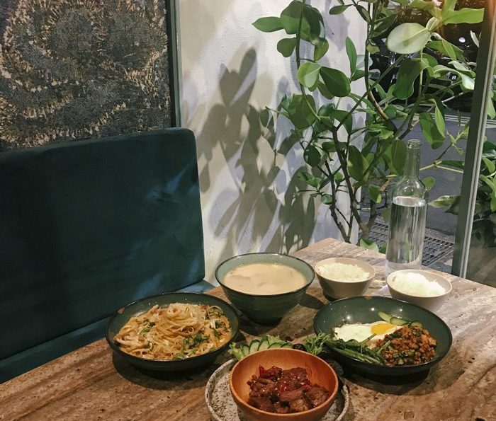 六張犁站美食｜Santal 29：意外好吃！韓式咖啡廳吃創意泰式料理，不限時聚會餐廳@捷運六張犁站美食