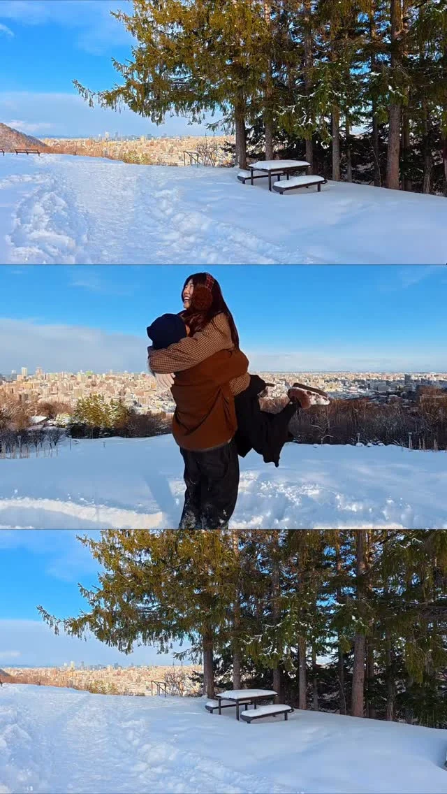 一生一定要跟喜歡的人去一次冬天北海道❄️☃️
快收藏起來～
今年冬天一起拍吧🩵
-
看似唯美的構圖
其實拍到快要冷炸了😂
------------
🔍 #麻糬玩北海道 #麻糬出國趣 #麻糬玩日本 
------------
*
*
#札幌#札幌景點#sapporo#北海道#北海道景點#北海道旅行#hokkaidotrip#hokkaido#情侶穿搭